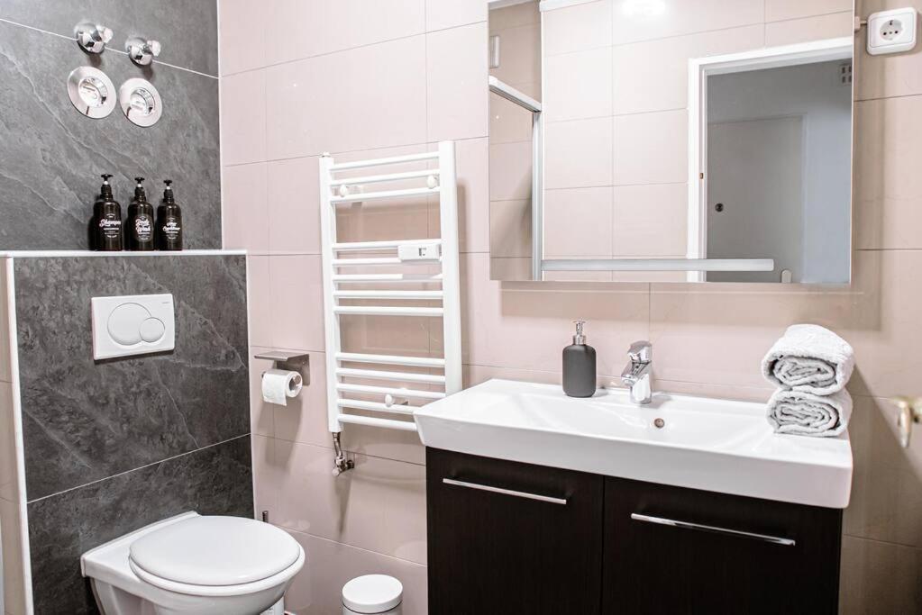 Wiesbaden - Apartment Im Nerotal Exteriér fotografie
